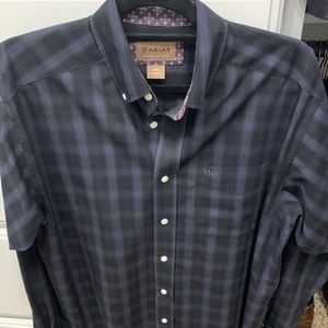 Ariat Wrinkle Free Shirt